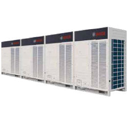 Combinació de quatre unitats (Potències frigorífiques de 156 a 200 kW)